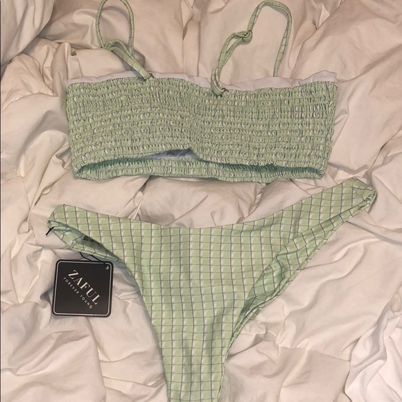 Bathing suit - Picture 1 of 4